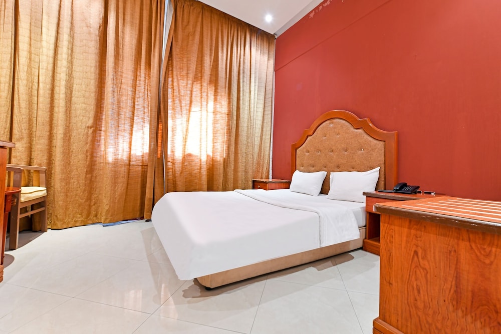 OYO 118 Revira Hotel 43/61