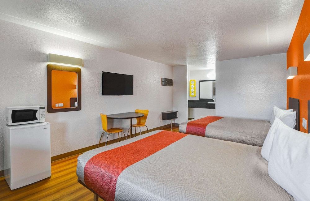 Motel6 Moultrie, GA 21/62