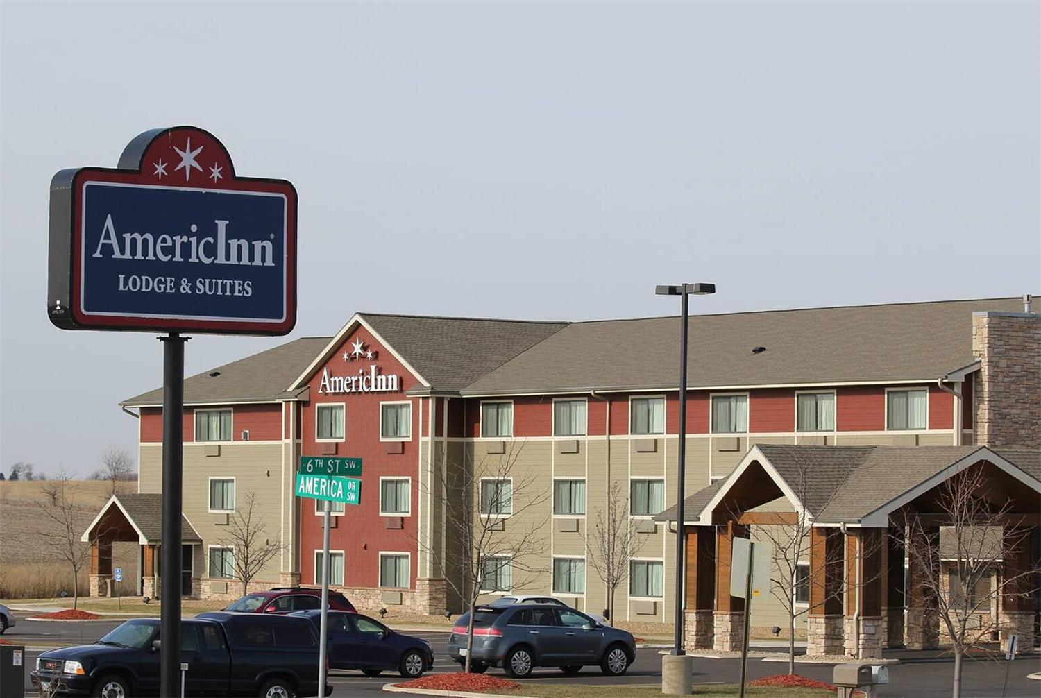AmericInn by Wyndham Cedar Rapids/CID Airport 2/39
