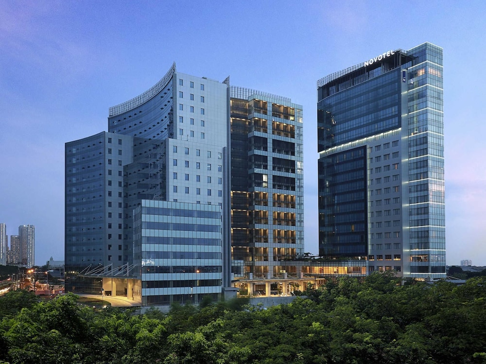 Novotel Samator Surabaya Timur 2/70