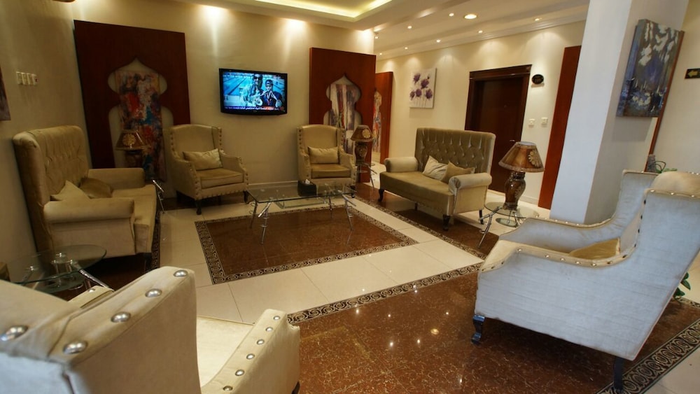 المهيدب للشقق الفندقية 24(Al Muhaideb Suwaidy 24 Apartment) 17/20