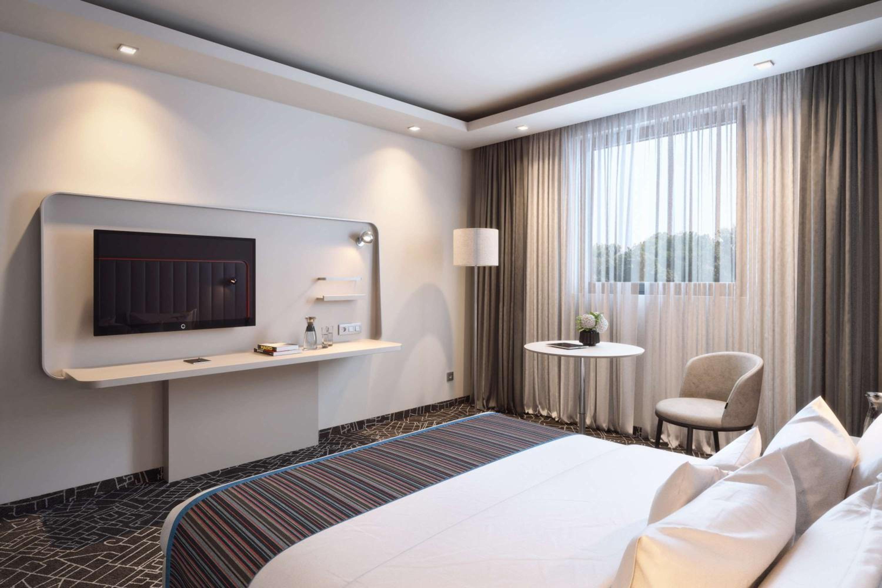جناح جونيور، Park Inn by Radisson Danube Bratislava 6/10