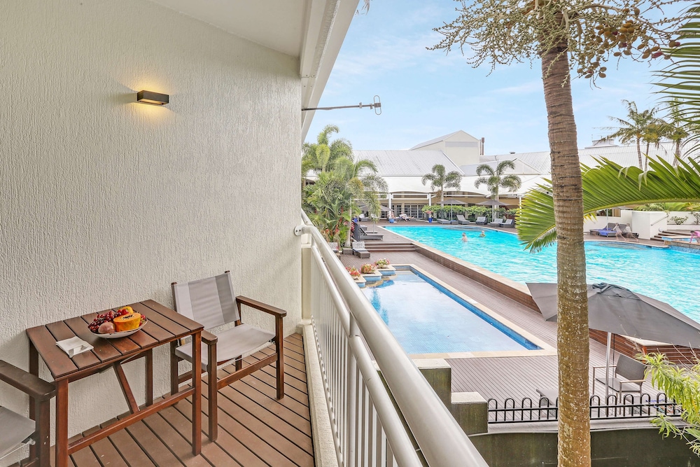 Shangri La the Marina Cairns 33/74