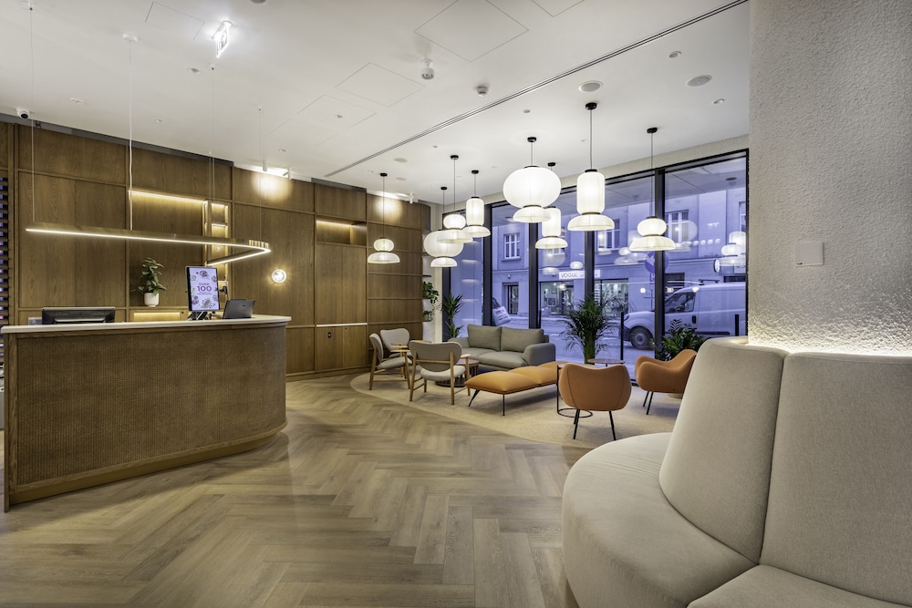 Lobby at Qubus Hotel Katowice, KATOWICE