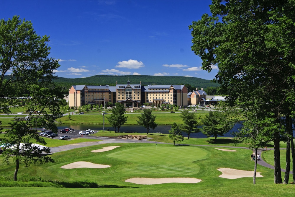 Mount Airy Casino And Resort 8/45