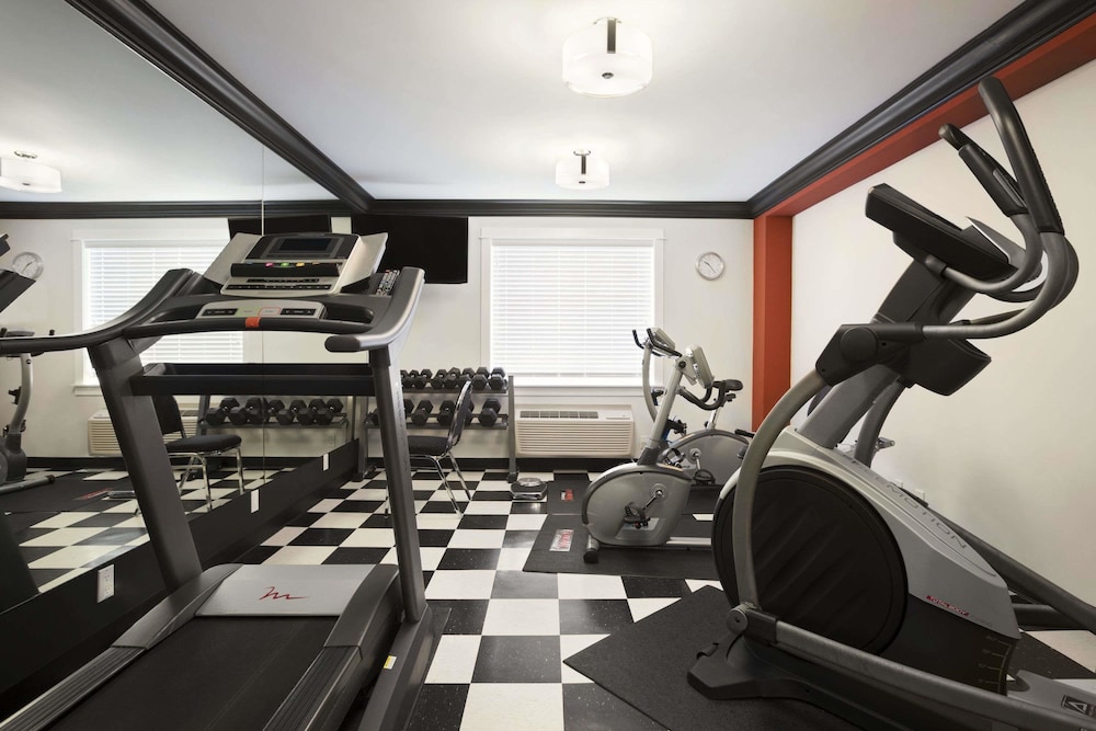Ramada By Wyndham Surrey/Langley 30/47