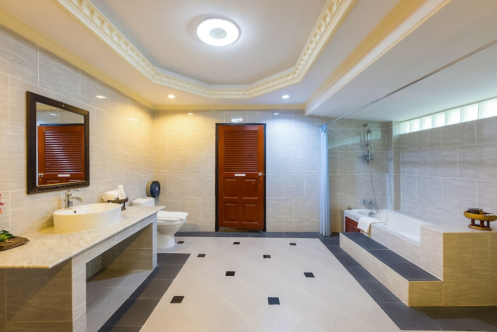 SILAMANEE RESORT & SPA HOTEL 28/59