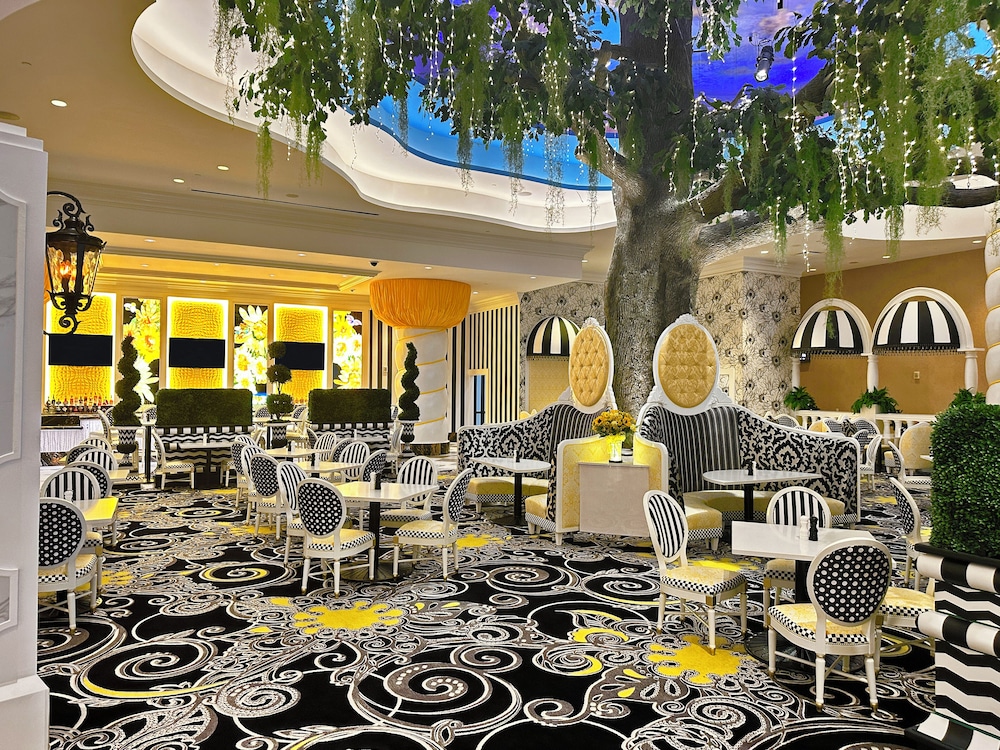 Scarlet Pearl Casino Resort 45/57