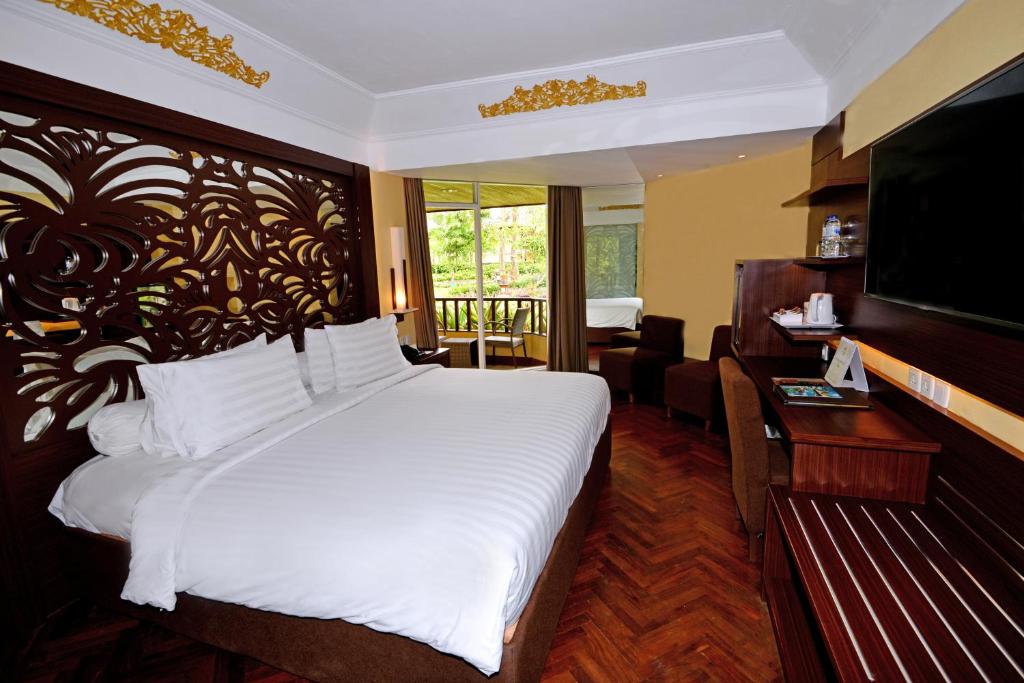 Club Double Room