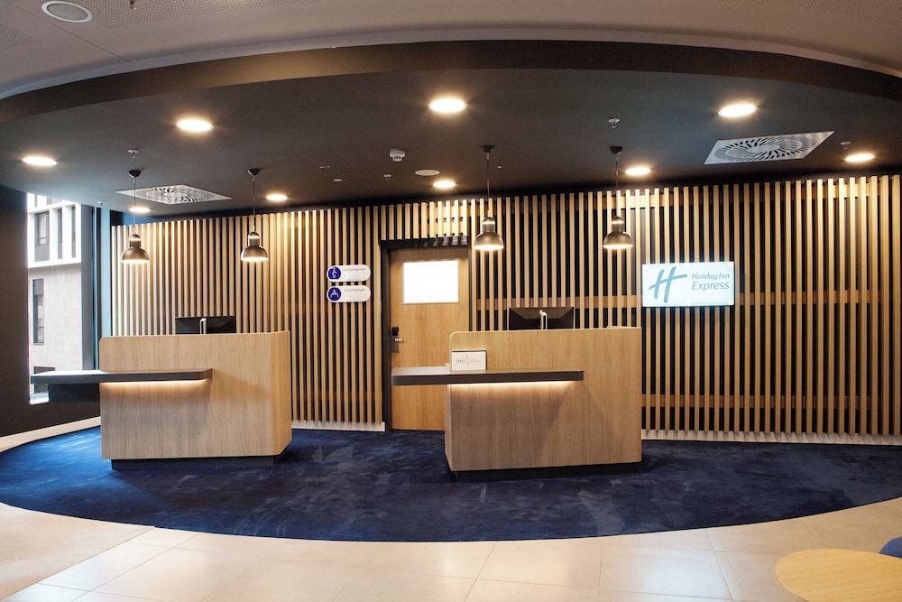 Holiday Inn Express Bochum, an IHG Hotel 8/49