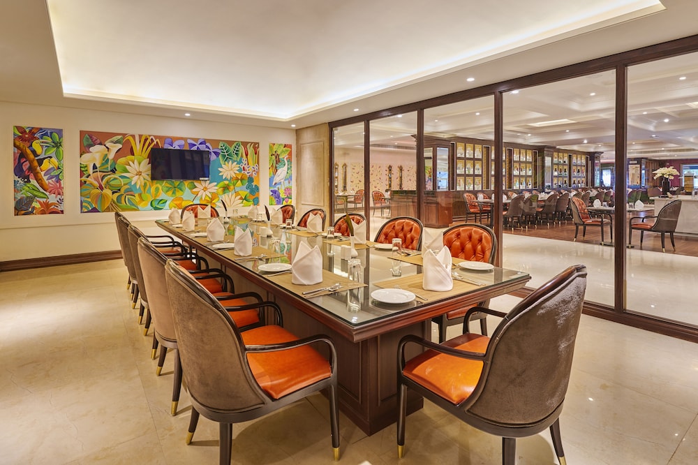 MAYFAIR Lake Resort, Atal Nagar, Raipur 32/50