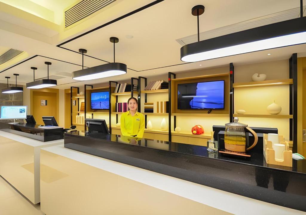 City Comfort Inn Jingzhou Wanda Plaza 13/42