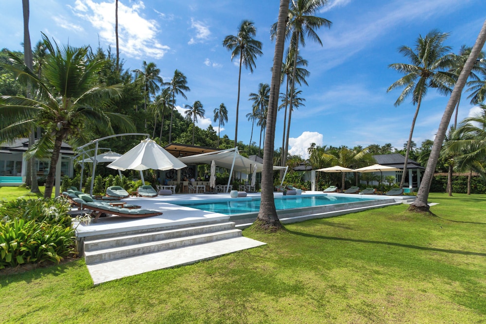 Coastal Escape - Koh Yao Noi 40/42