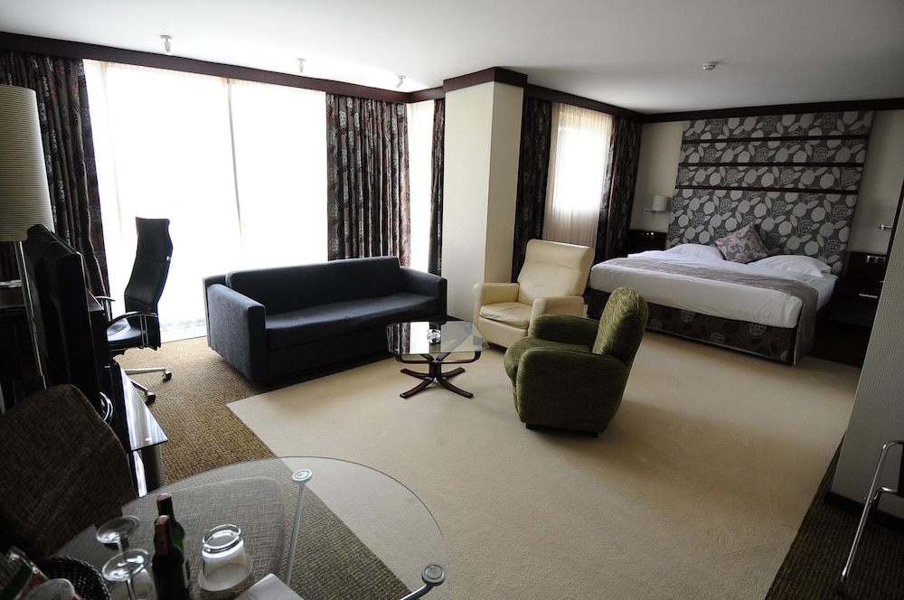 Ontur Butik Hotel 35/50