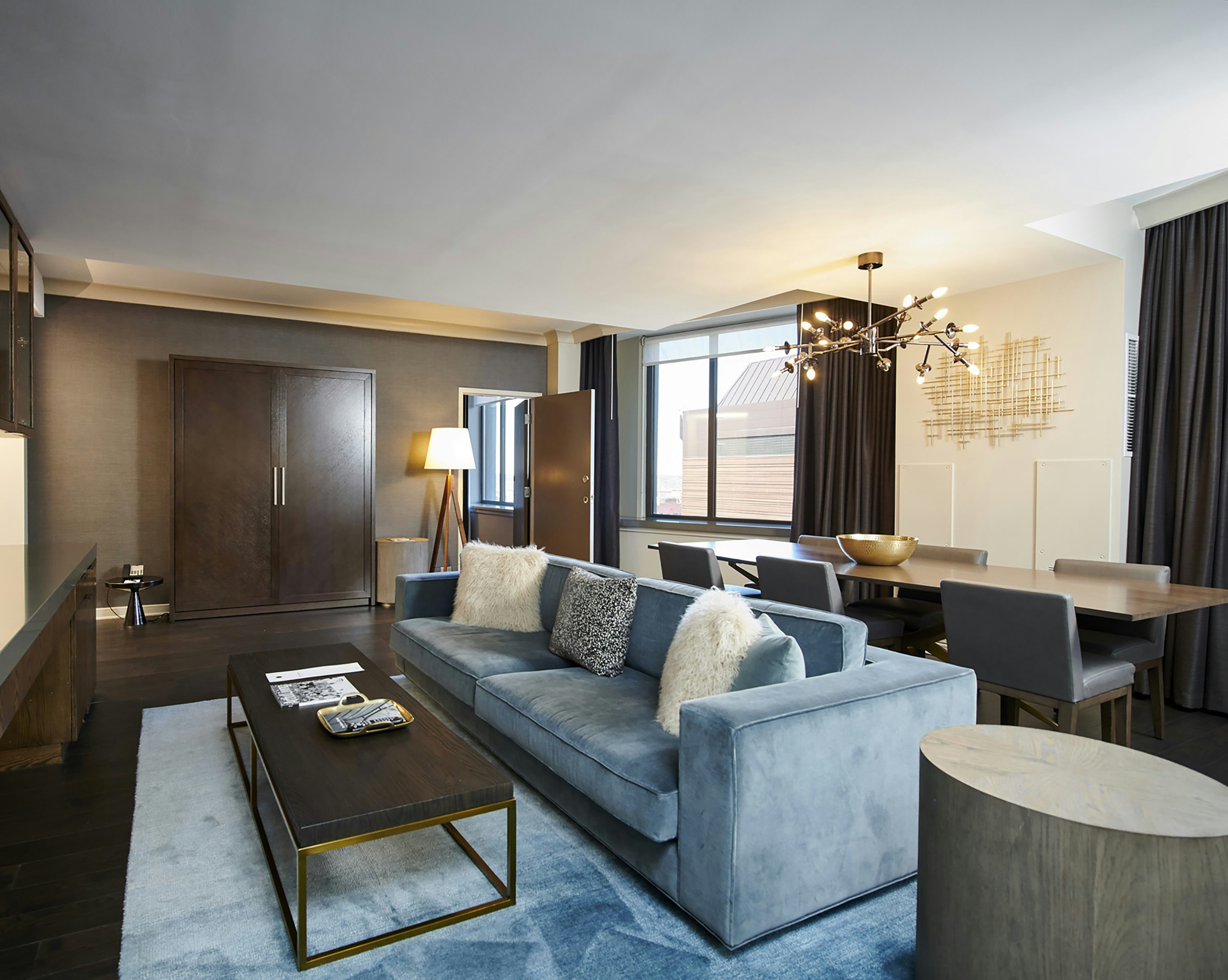 The Lofton Hotel Minneapolis, Tapestry Collection by Hilton 41/80