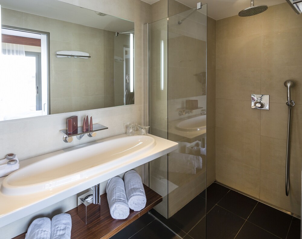 Thalazur Bandol Ile Rousse Hotel 69/71