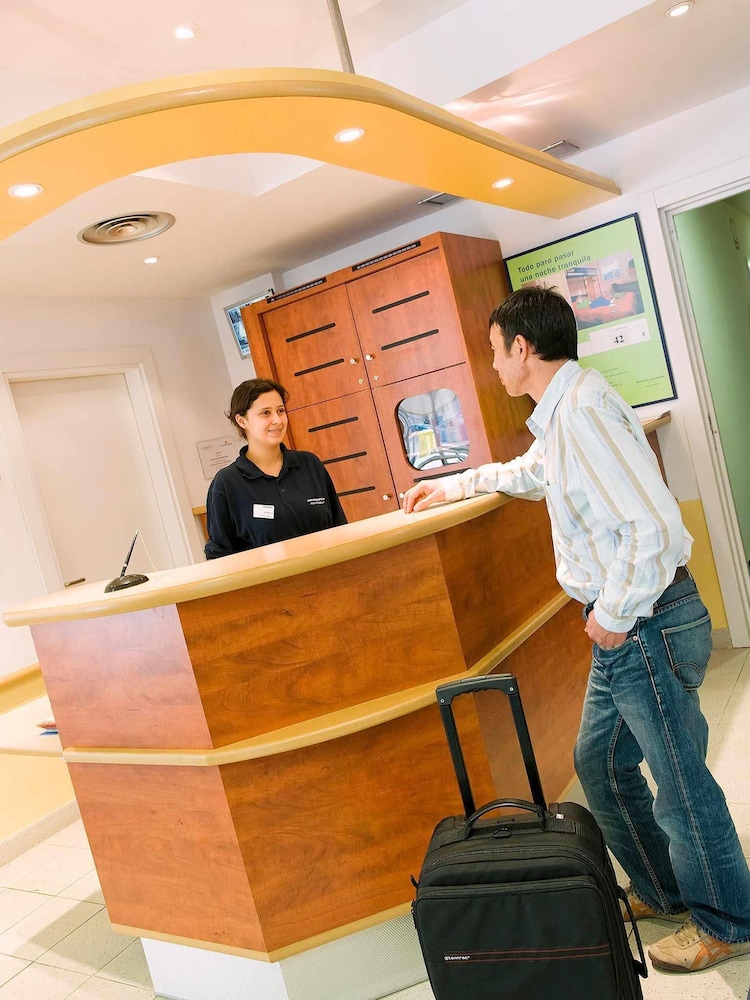 Ibis Budget Nevers Varennes Vauzelles 9/54