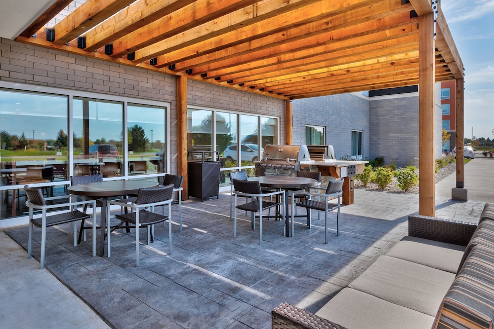 TownePlace Suites by Marriott Grand Rapids Airport Southeast 39/48