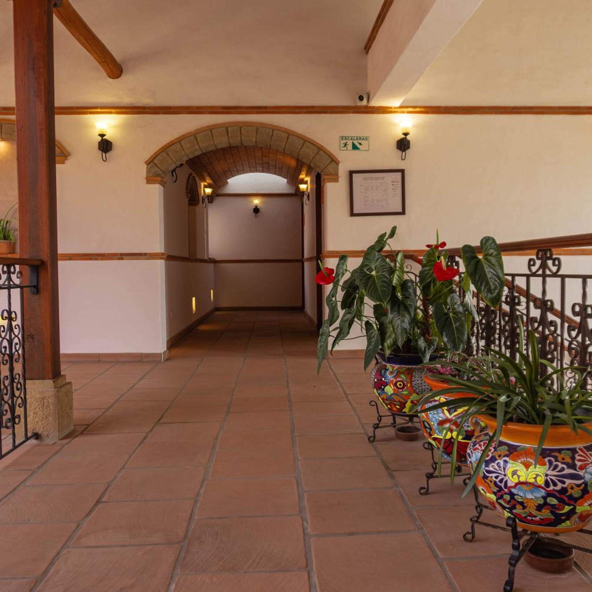Maria Bonita Hotel 8/50