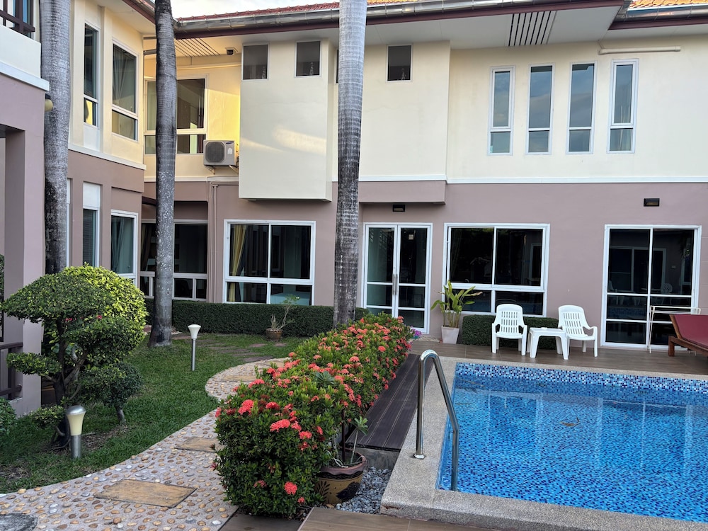Abani Jomtien Inn 42/50