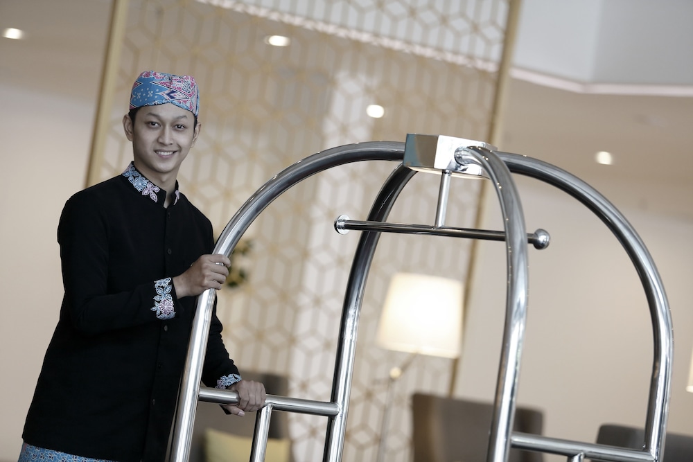Hotel Santika Kelapa Gading 20/36