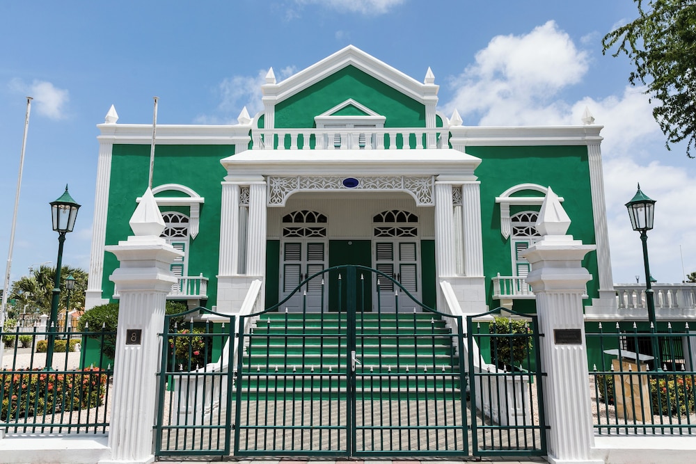 Amsterdam Manor Beach Resort photo5