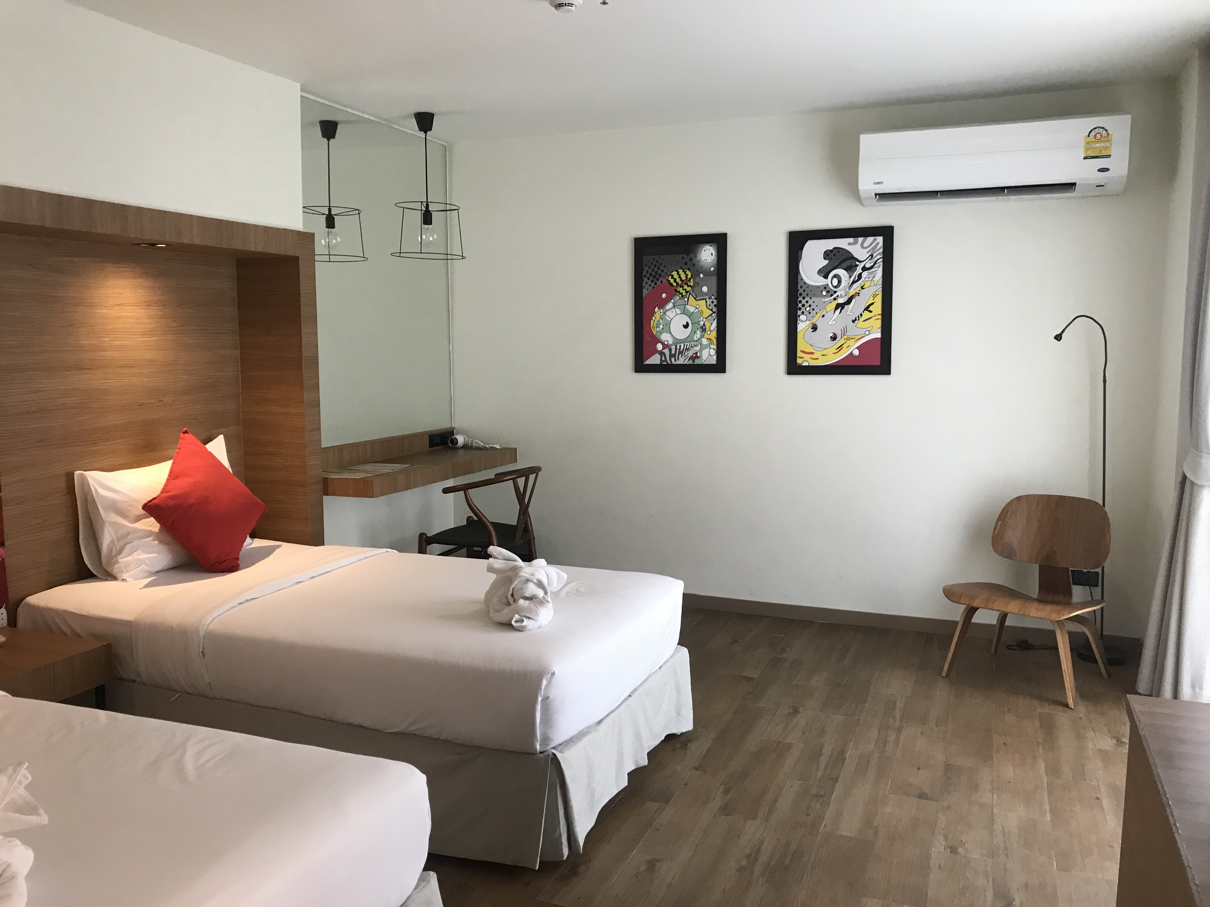 Deluxe, King Bed
