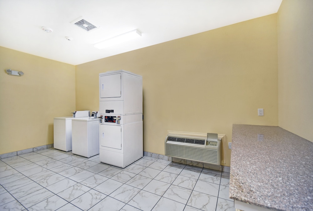 Galveston Inn Suites Hotel 36/55