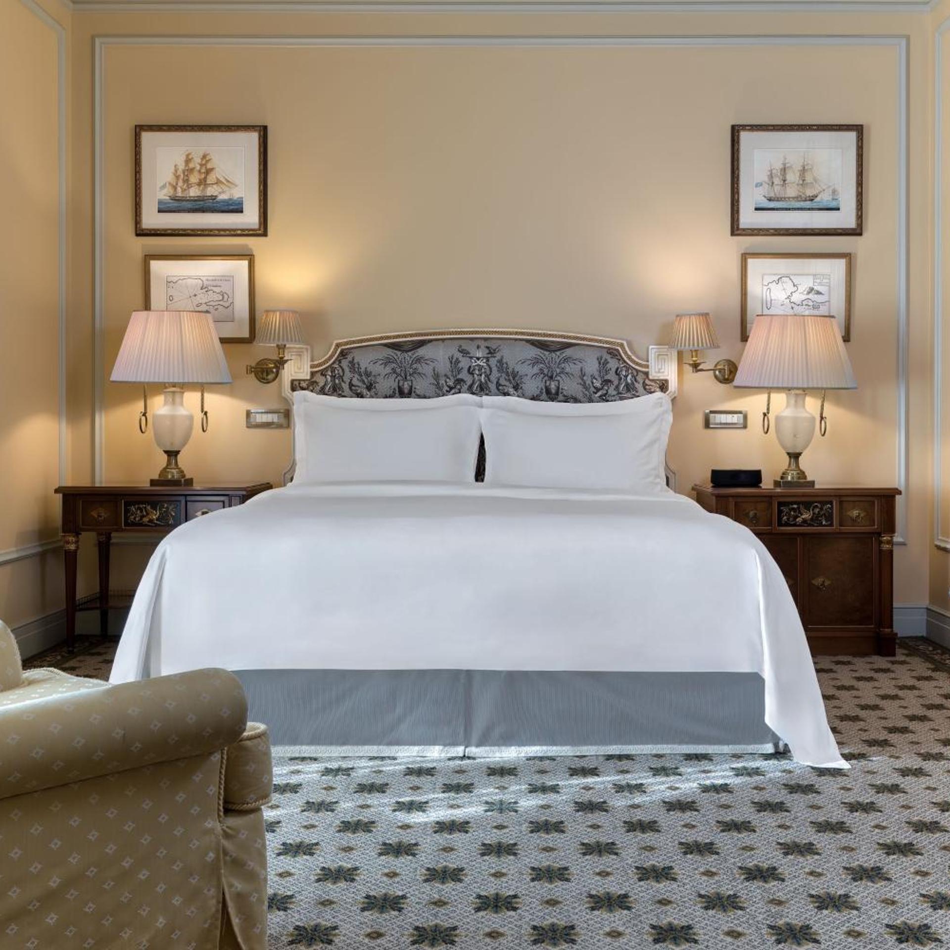 1 Bedroom, Grand, Suite, King Bed, Acropolis View, City View