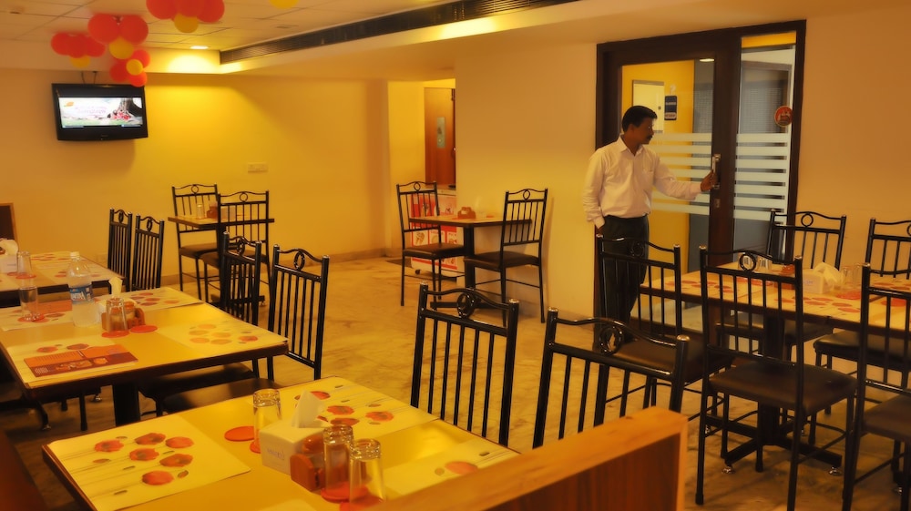 Nayagara Hotel 19/28