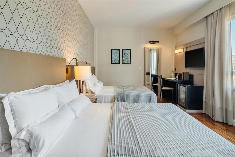 PLUS, SUPERIOR, 2 BEDS