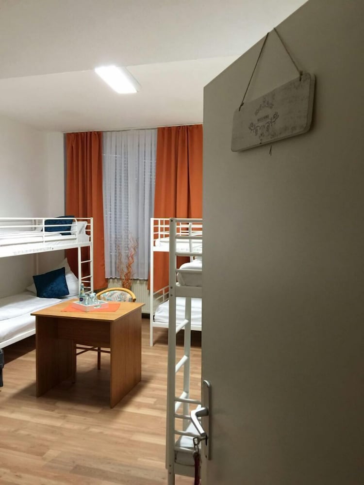 Hotel Drei Kronen 28/45