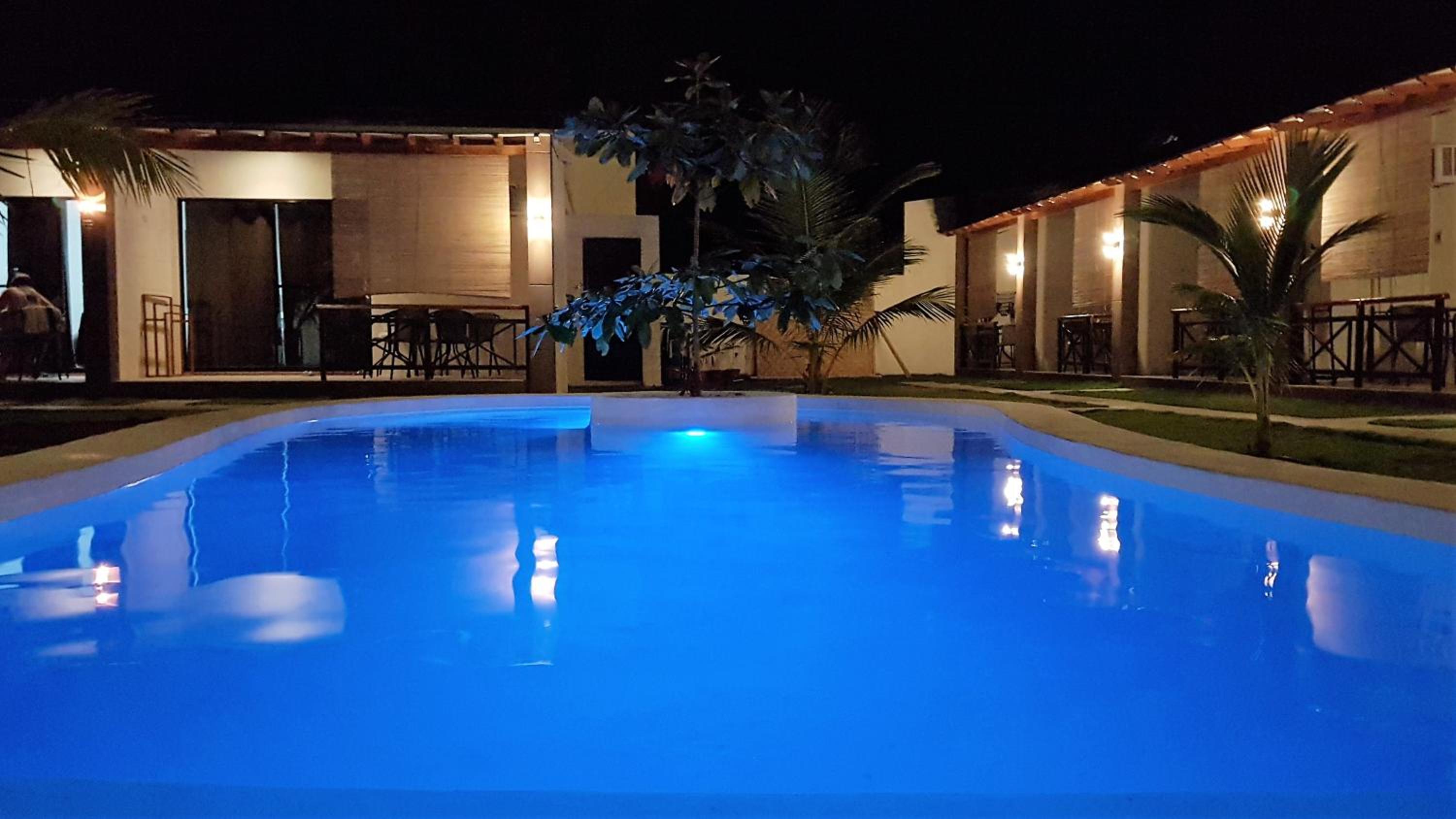 Positano Alona Beach Panglao 25/50