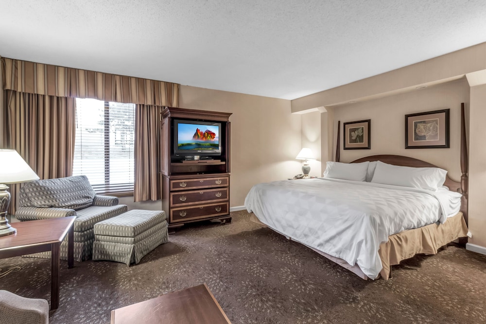 Buffalo Airport Hotel 11/61