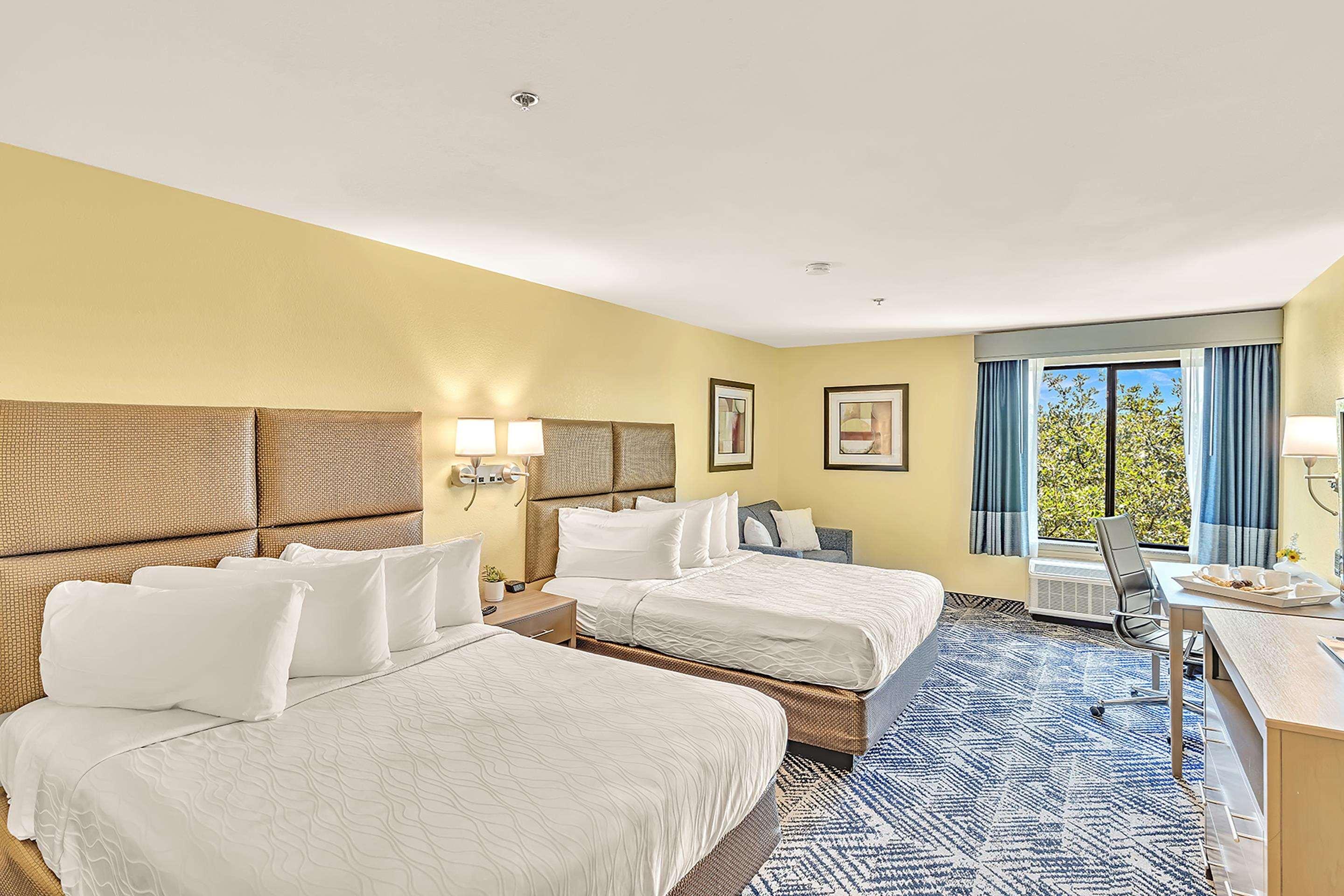 Room, Quadruple, 2 Queen Beds