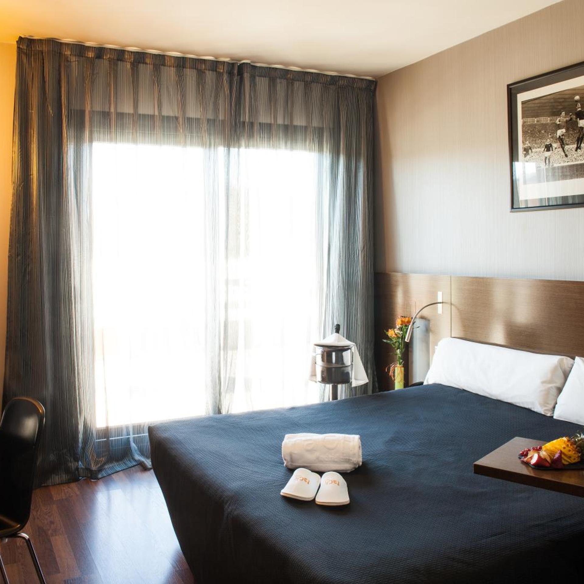 COMFORT, DOUBLE BED