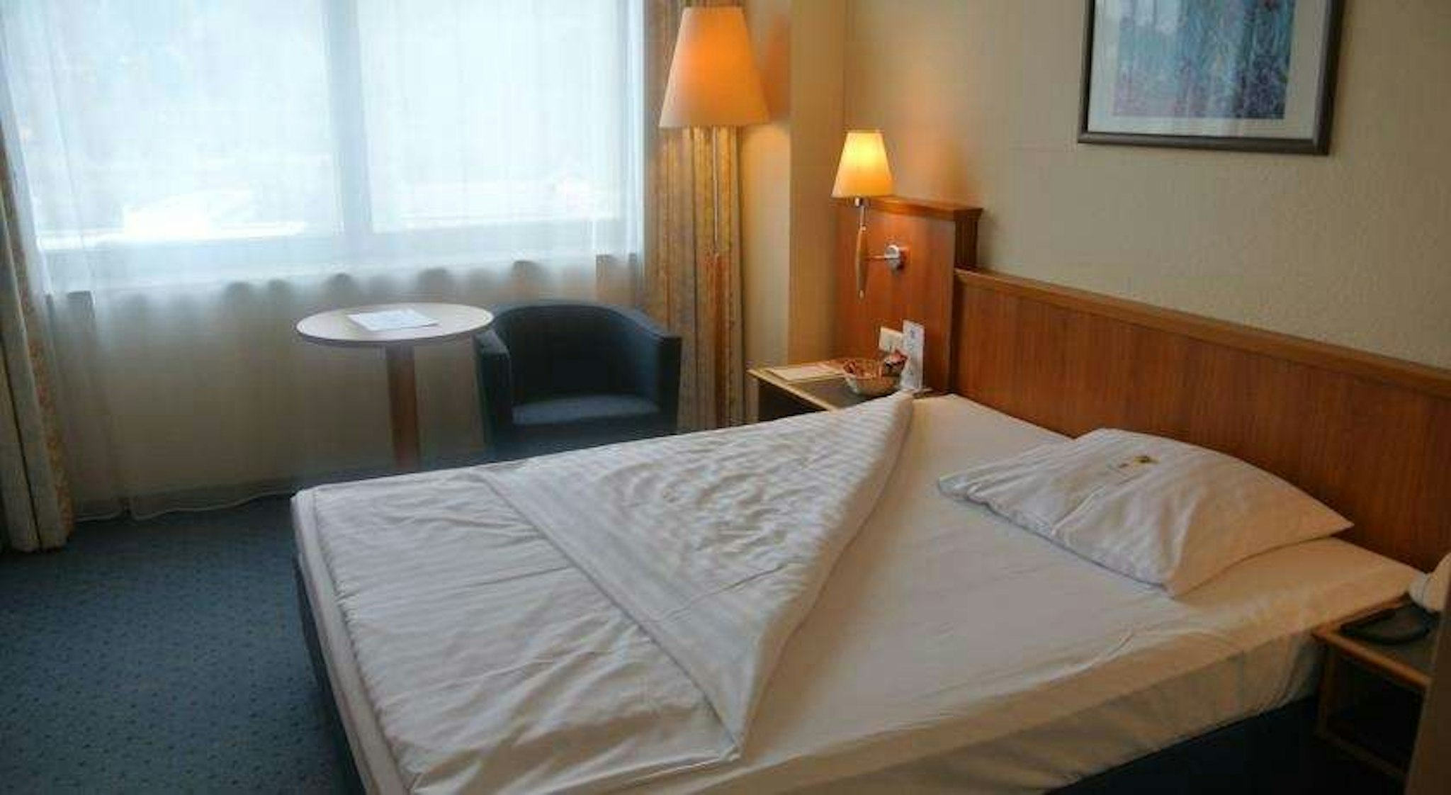 City Hotel Am Ccs 4/10