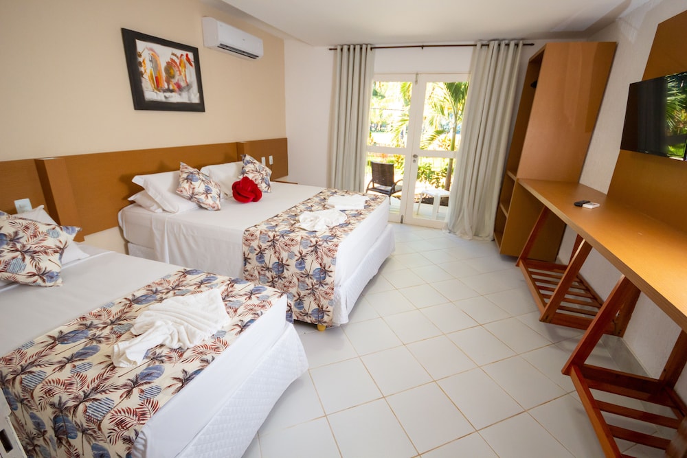 Croa Mares Hotel 13/60