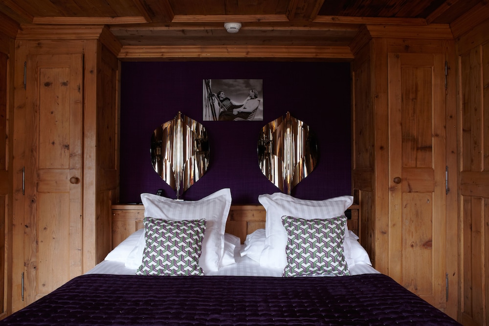 Hotel Mont Blanc 44/56