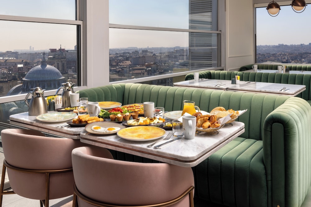 Cvk Taksim Hotel 62/76