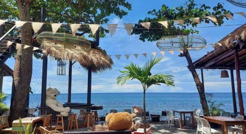 Warapura Resort 70/73