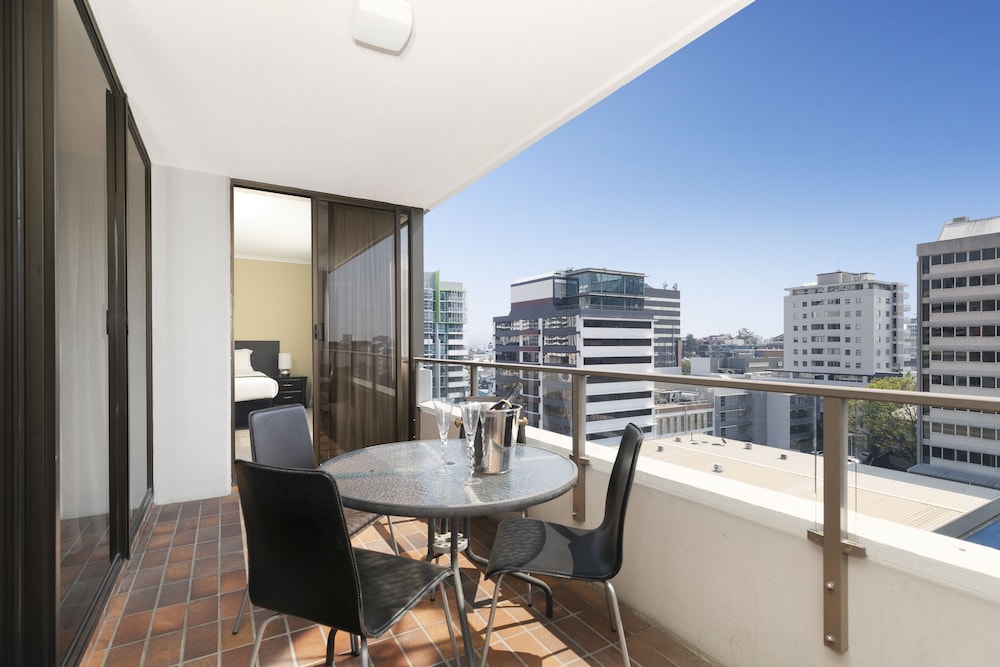 Astor Apartments 31/50