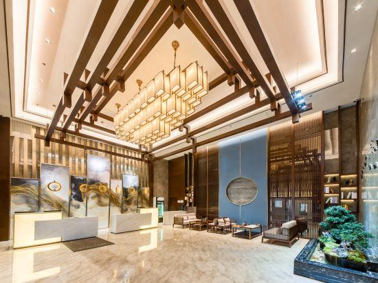 Rezen Dong Hotel (Changchun International Convention and Exhibition Center) 10/50