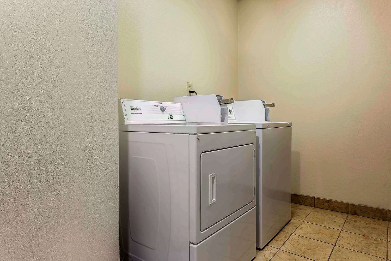 Quality Inn & Suites Salisbury, NC 4/13