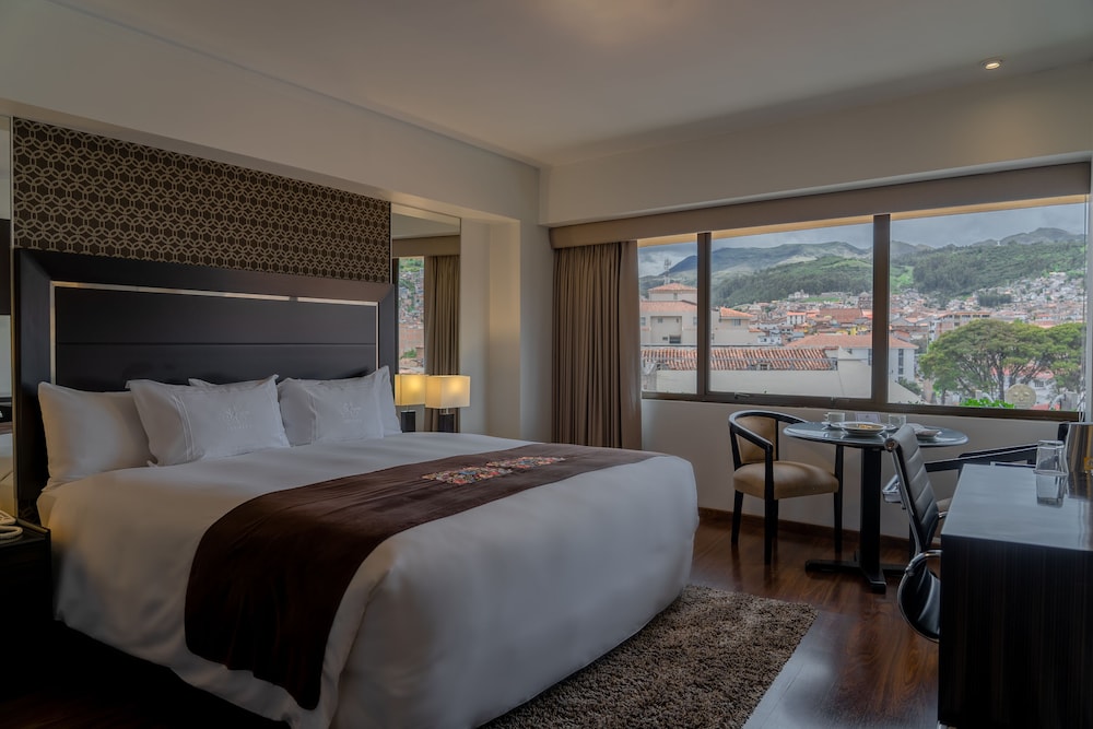 Jose Antonio Cusco Hotel 10/50