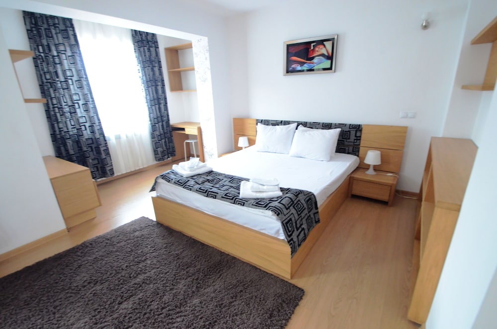 1 BEDROOM, BASIC, APARTMENT