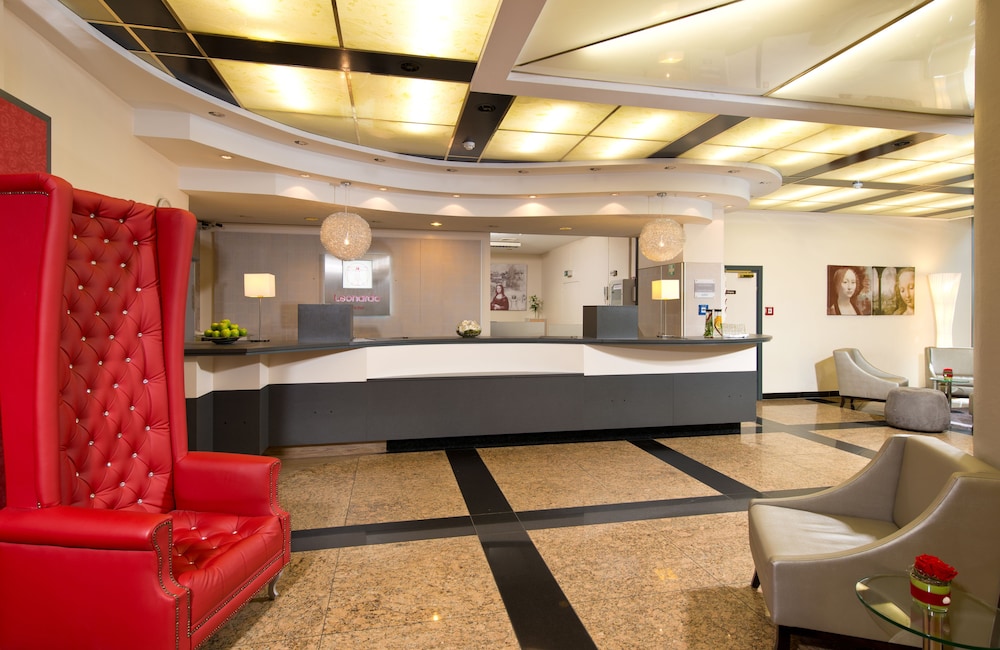Leonardo Hotel Munich Arabellapark Ex Holiday Inn Munich Effnerstrasse 10/65