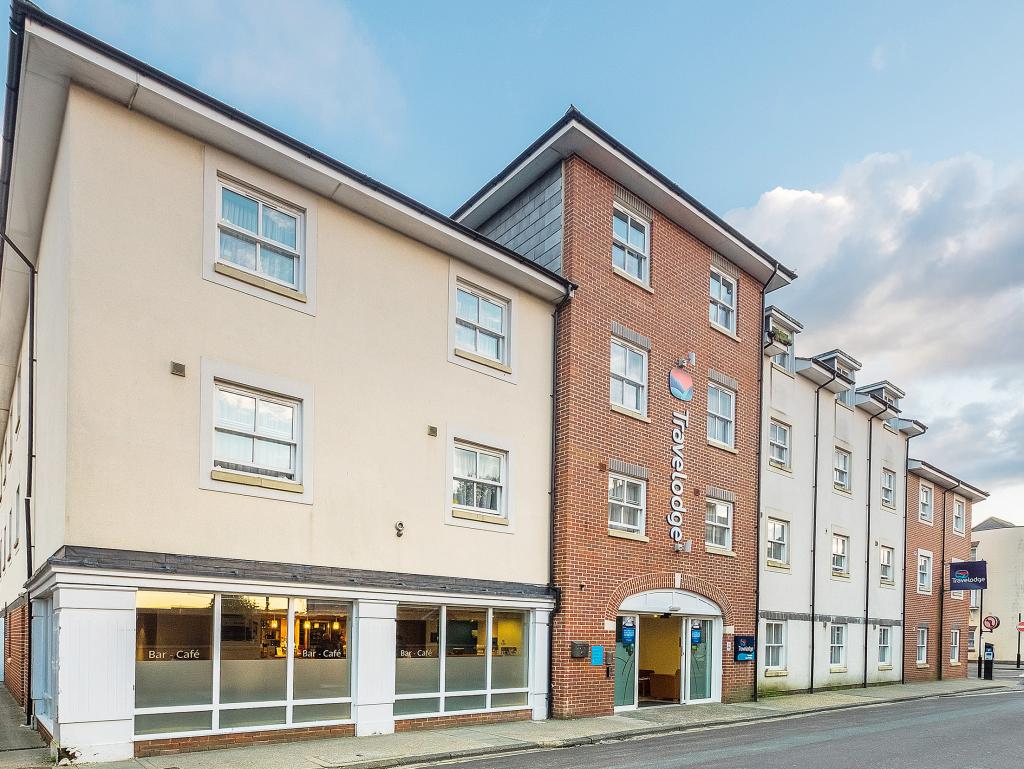 Travelodge Newport Isle of Wight 1/13