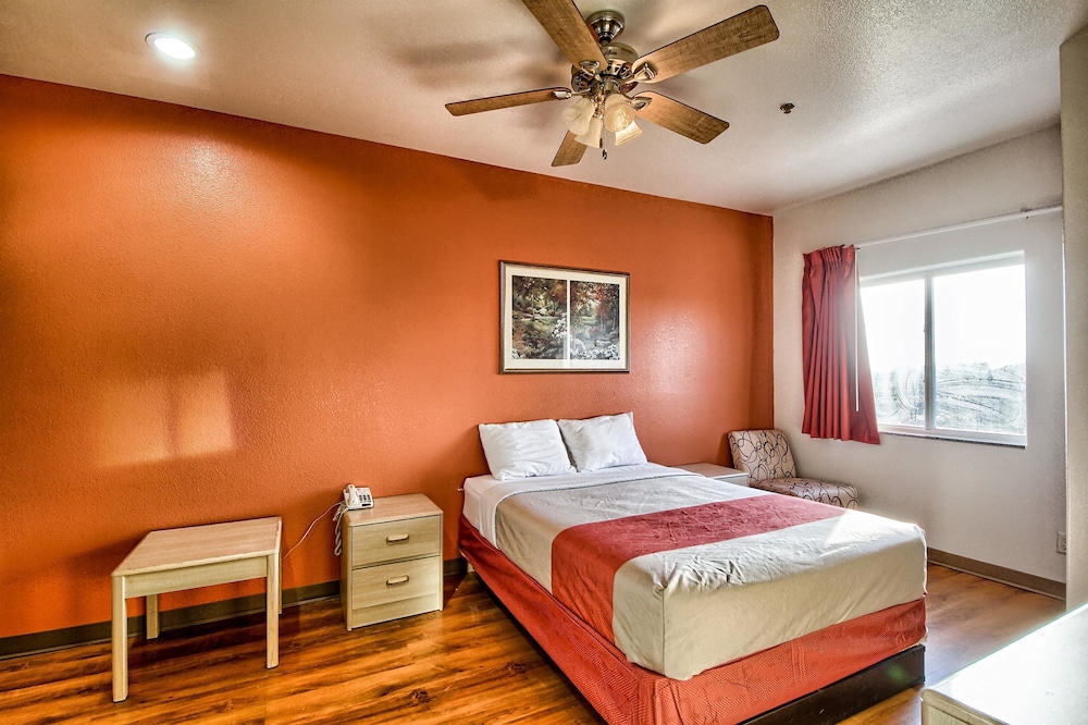 Motel6 Mission, TX 19/49