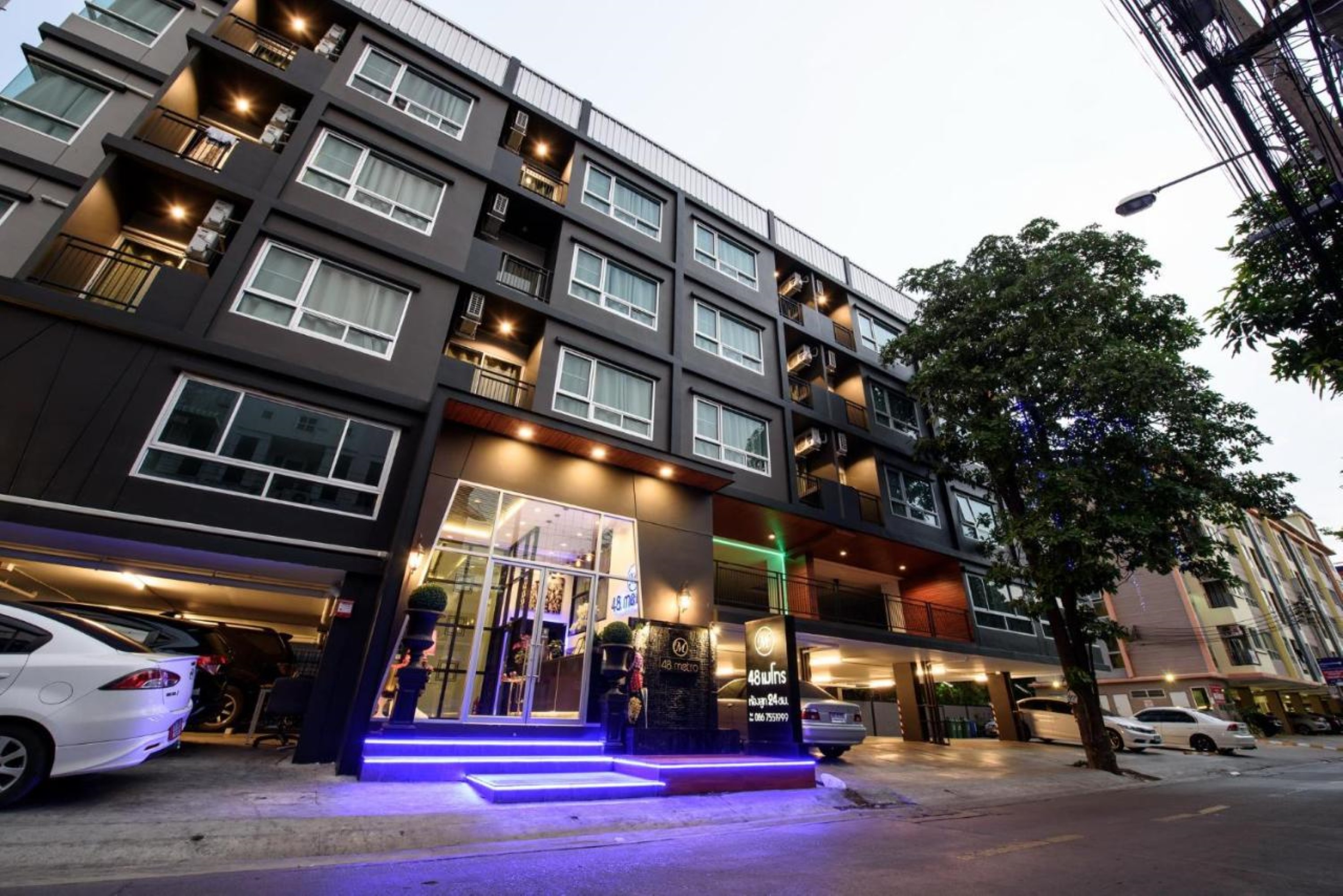 48 Metro Hotel Bangkok by ZUZU 96/101